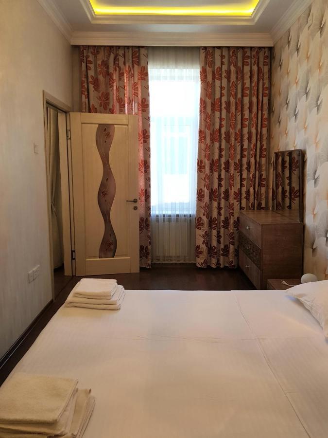 Luxury On Nizami Street