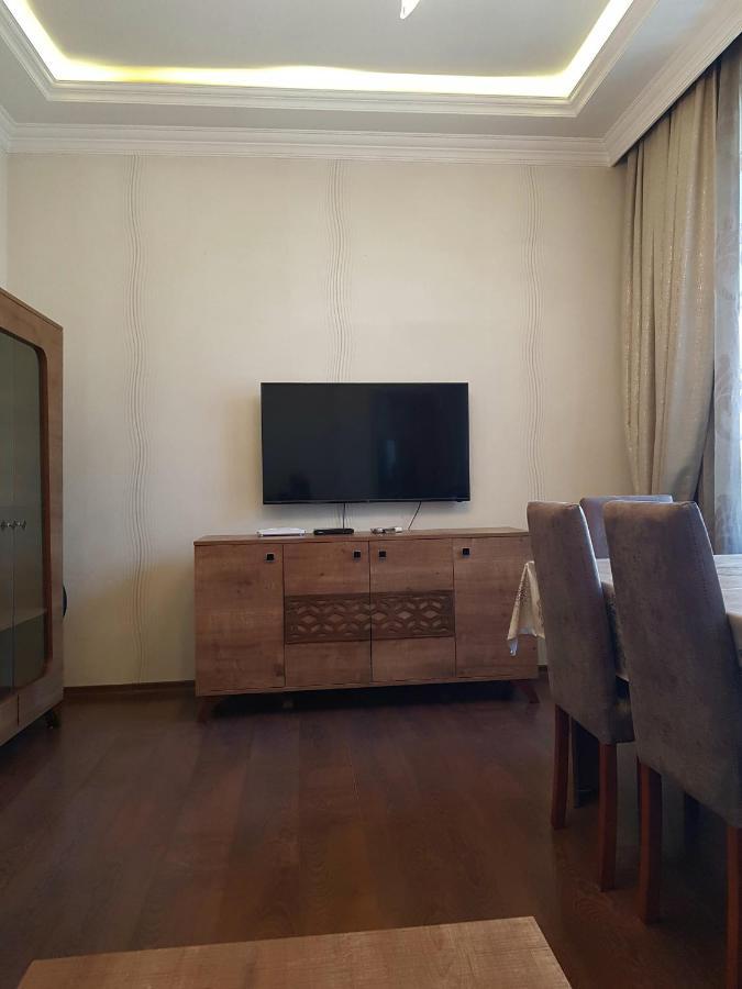 Luxury On Nizami Street شقة *
